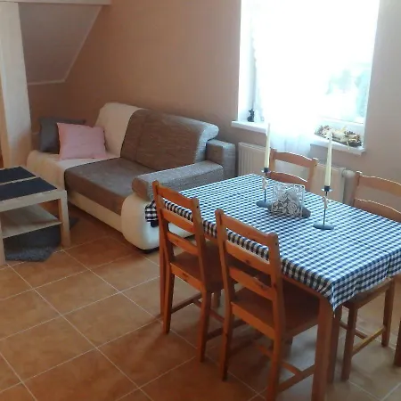 Apartament U Aptekarzy Szymbark (Pomerania)