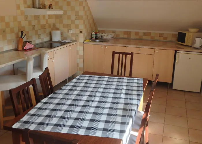 Lägenhet U Aptekarzy Szymbark (Pomerania)